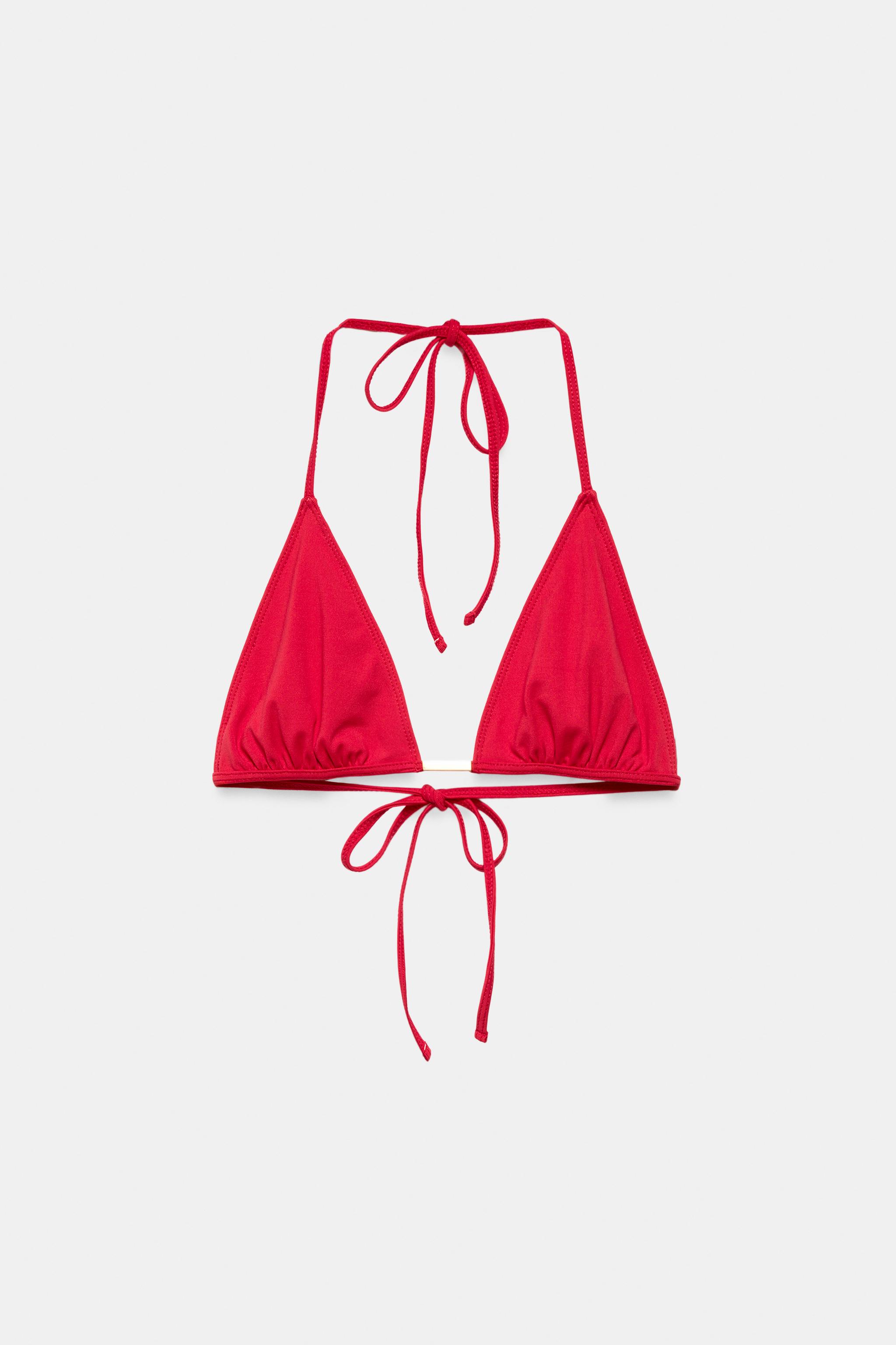 PLAIN BIKINI TOP WITH METAL DETAIL